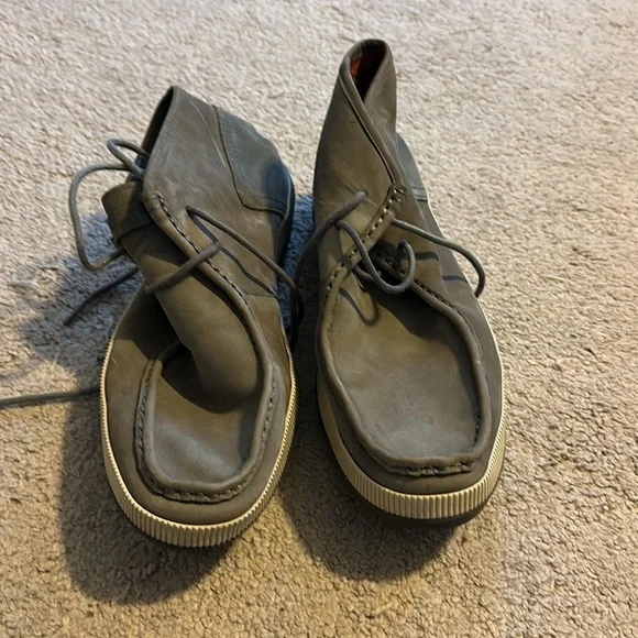 Tommy Bahama men’s shoes; size 10 - Picture 5 of 7
